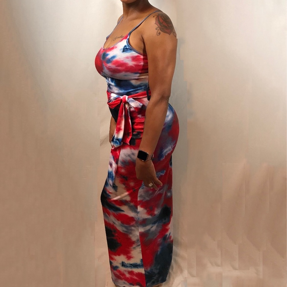 NWOT Maxi Dress w/ matching mask